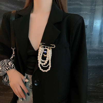 luxury designer jewelry Chain brooches pearl pin  coat accessories brooches for women's clothing free shipping