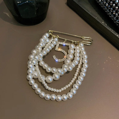 luxury designer jewelry Chain brooches pearl pin  coat accessories brooches for women's clothing free shipping