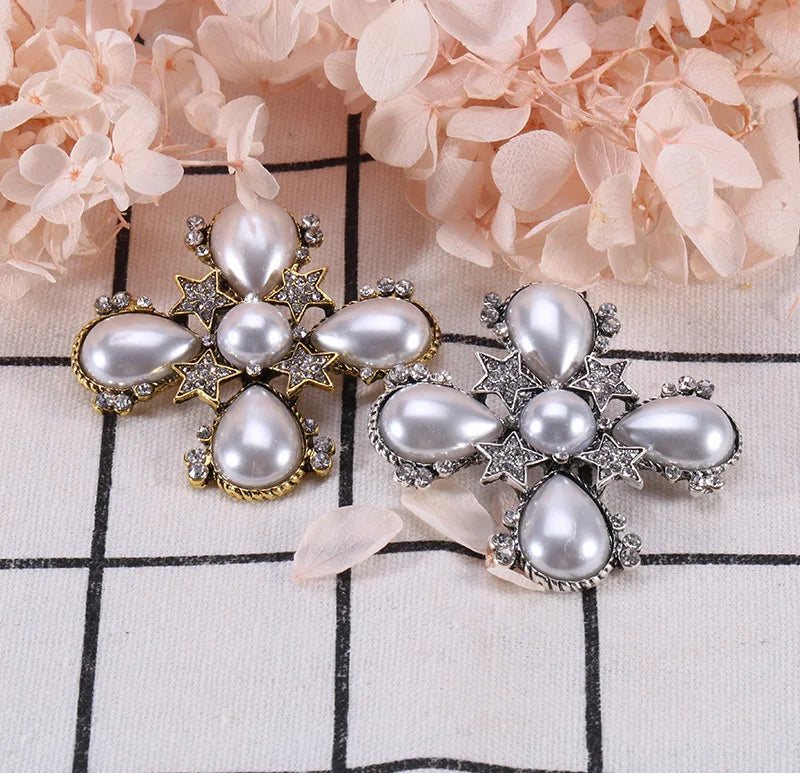 luxury designer jewelry Chain brooches pearl pin  coat accessories brooches for women's clothing free shipping
