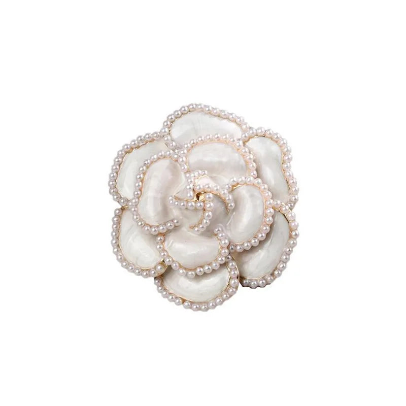 luxury designer jewelry Chain brooches pearl pin  coat accessories brooches for women's clothing free shipping