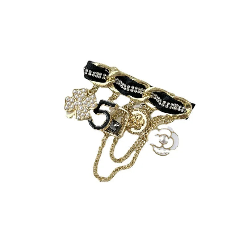 luxury designer jewelry Chain brooches pearl pin  coat accessories brooches for women's clothing free shipping