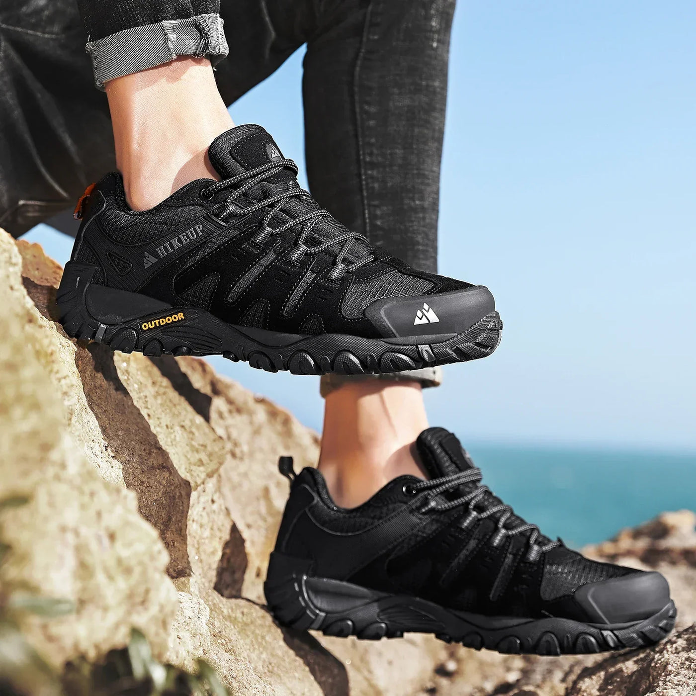 Men Trekking Sneakers