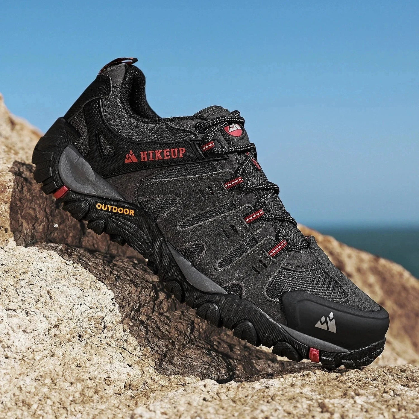 Men Trekking Sneakers